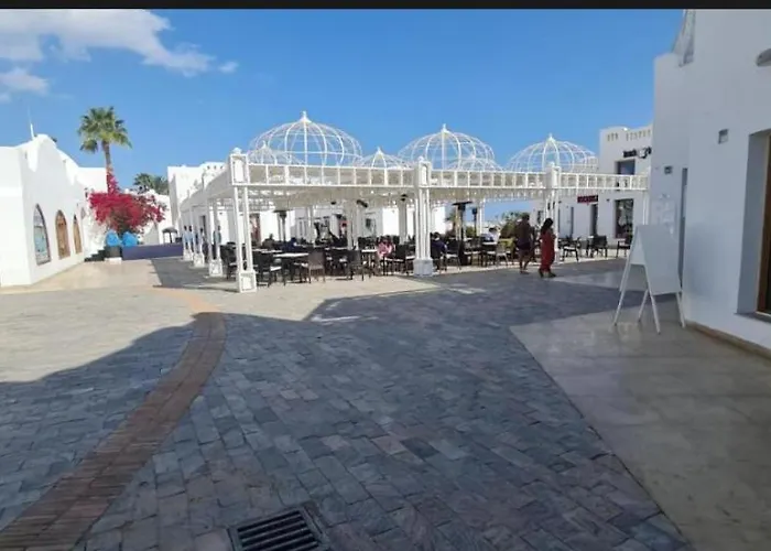 Szálloda Domina Coral Bay Sarm es-Sejk